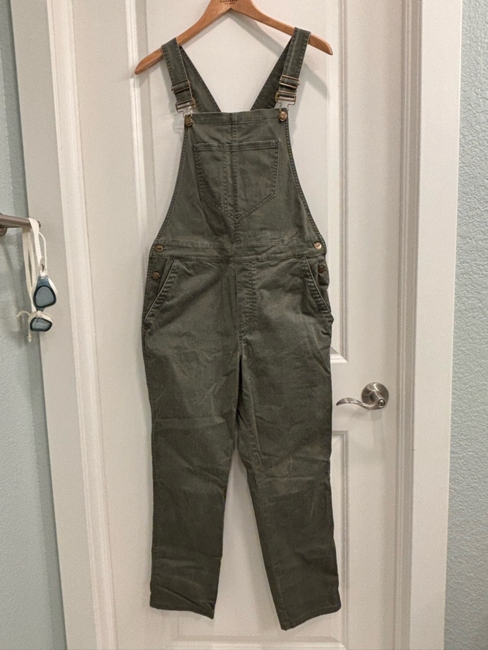 Toad&Co Olive Utility Overalls size small